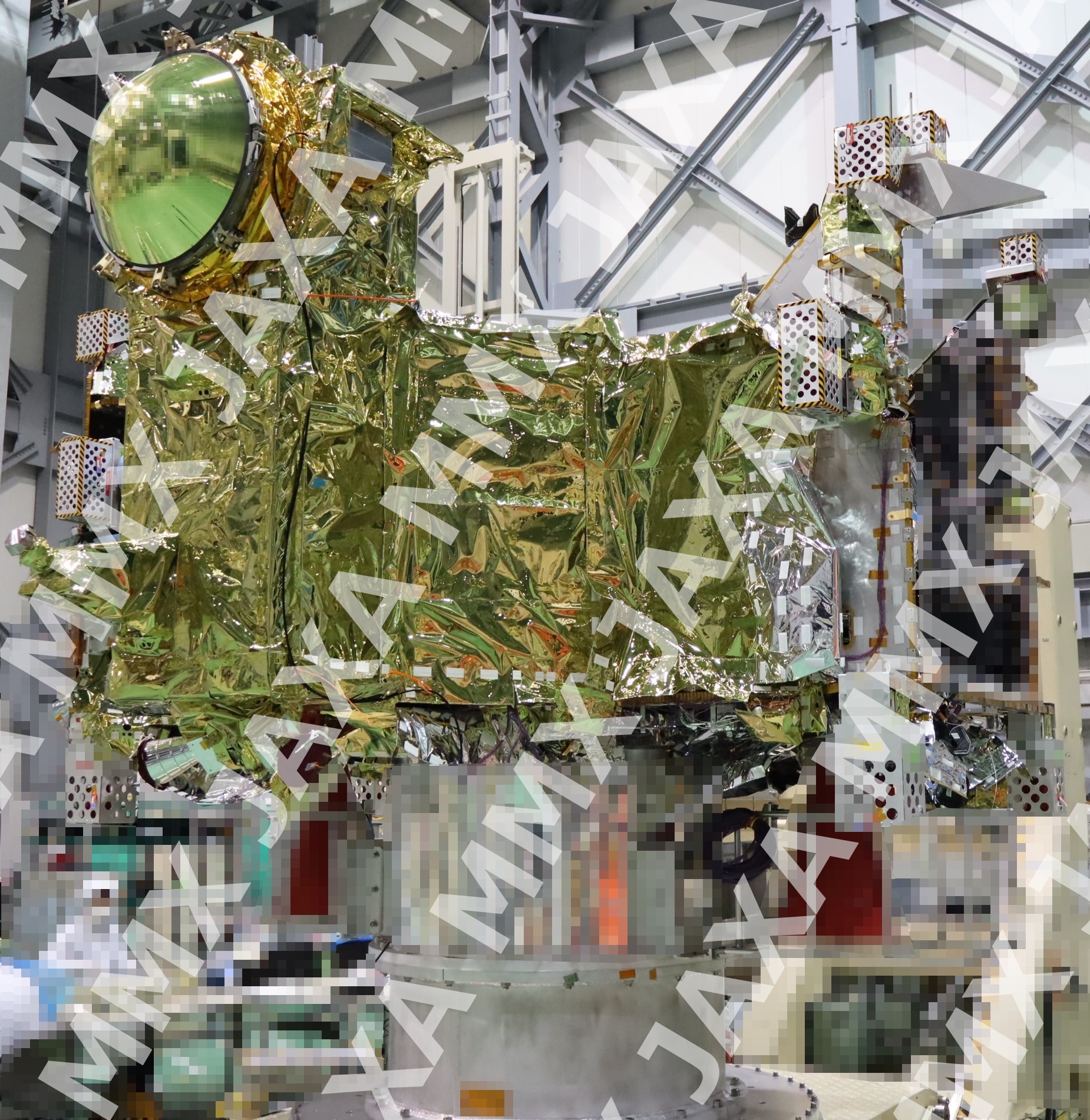 The Return Module after the TVAC during the system tests (2)